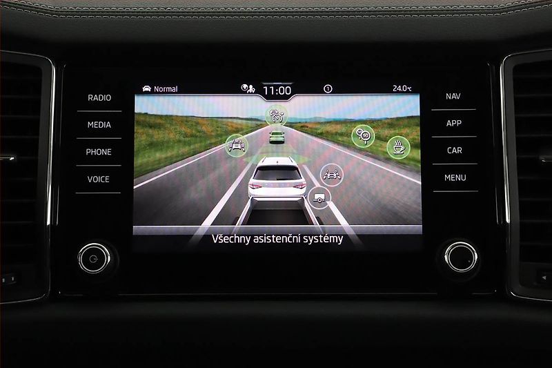Škoda Kodiaq (2023) 2.0 TDI - fotka 15 z 27