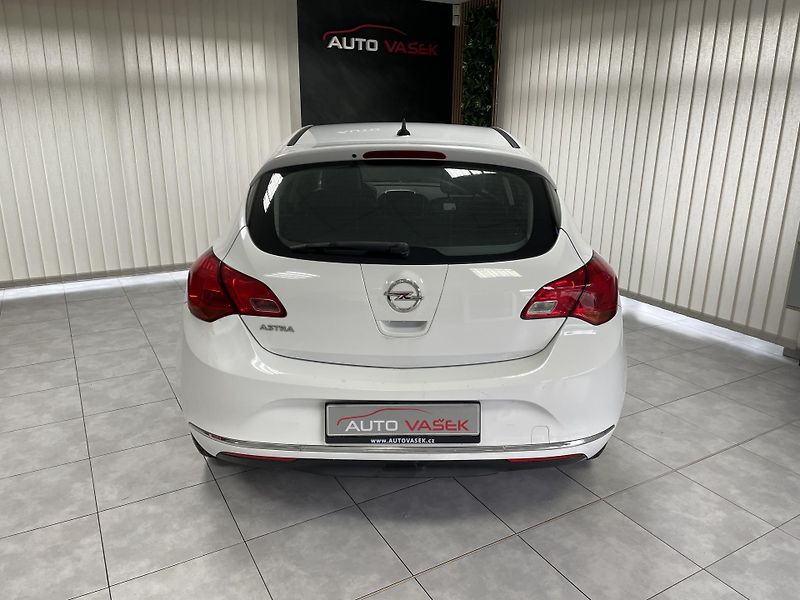 Opel Astra 1.4 i ČR 1.MAJITEL SERVISKA  - fotka 9 z 24