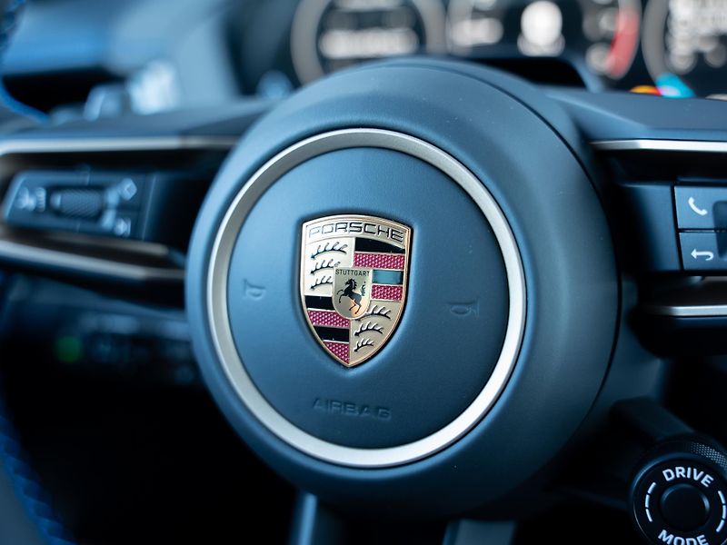 Porsche Panamera 4 E-Hybrid - fotka 12 z 15
