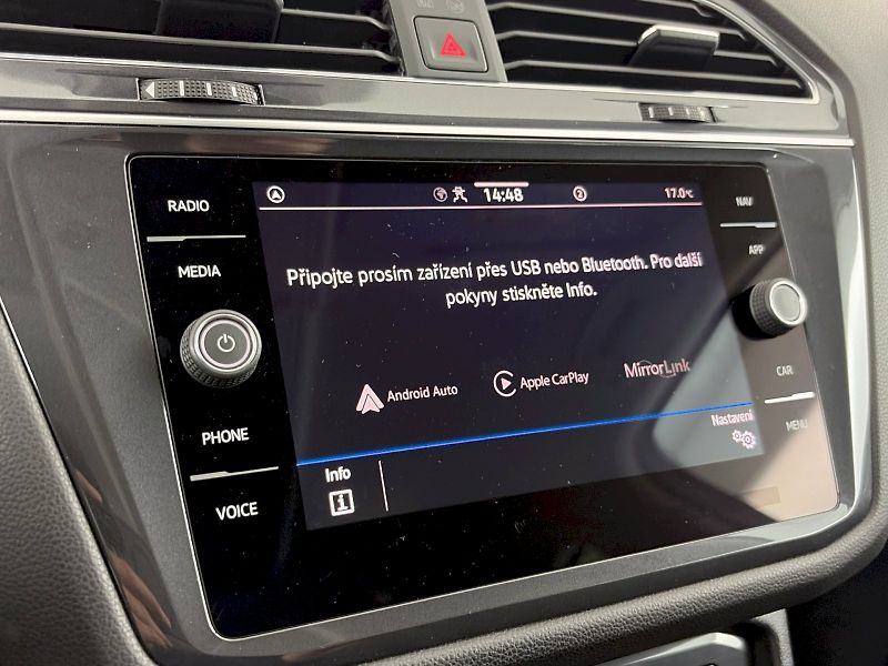 Volkswagen Tiguan Allspace (2022) Life 2.0 TDI 110kW - fotka 11 z 33