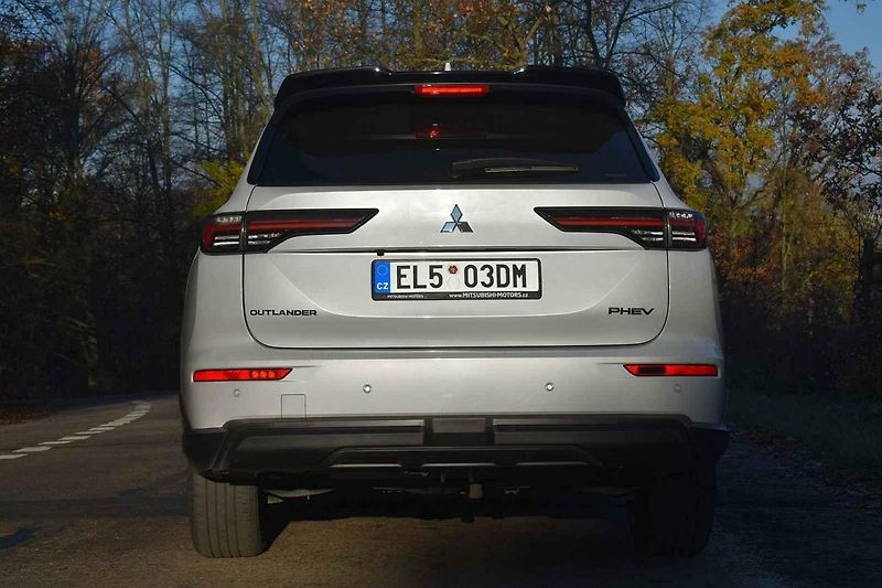 Mitsubishi Outlander je vskutku univerzální rodinný vůz.