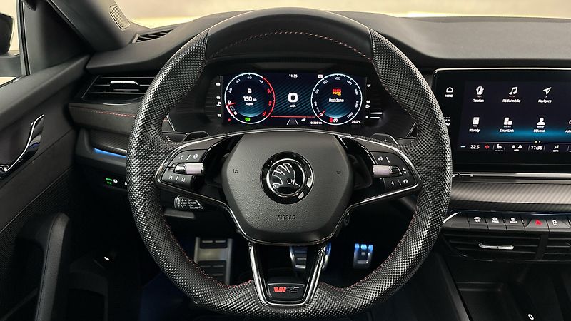 Škoda Octavia 2.0 TDI DSG RS - fotka 9 z 28