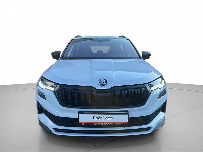 Škoda Karoq Sportline 2,0 TSI 140kW DSG7 4 - fotka 4 z 32