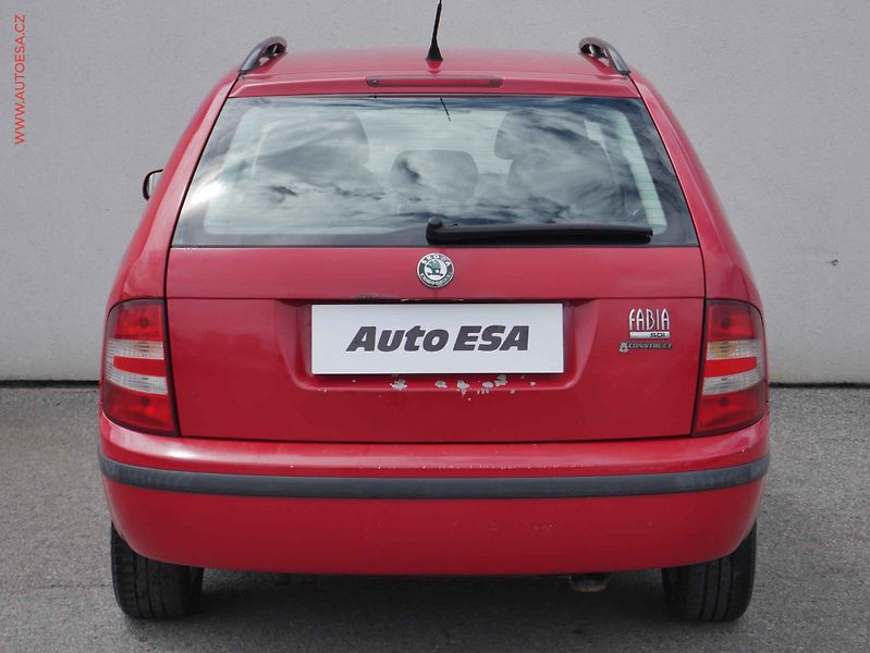 Škoda Fabia (2004) 1.9 SDi, ČR, Klima - fotka 5 z 14