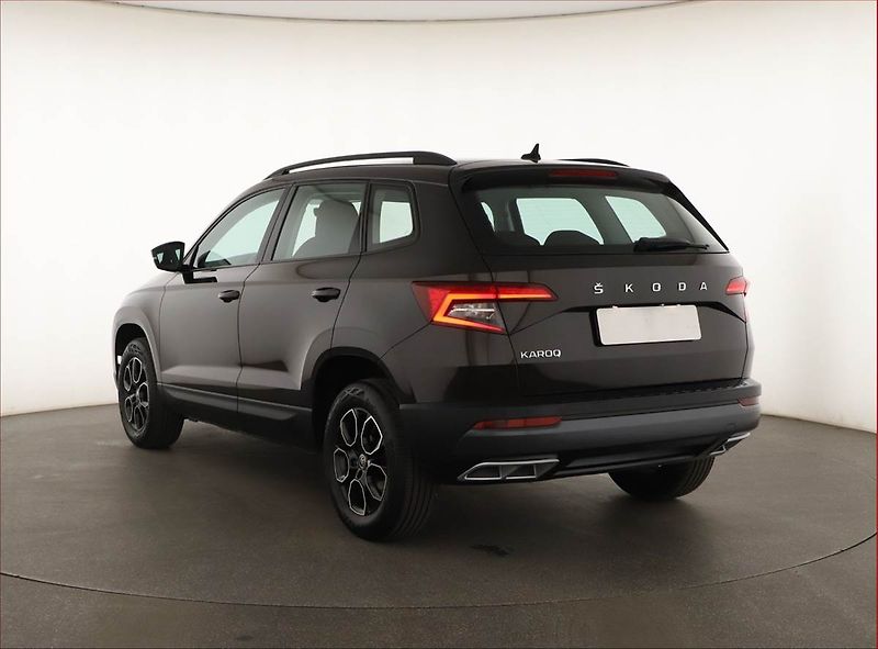 Škoda Karoq (2020) 1.0 TSI, Tempomat - fotka 4 z 14