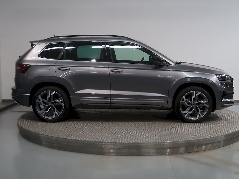 Škoda Karoq (2026) SPORTLINE 2.0TSI 140KW 4x4 DSG - fotka 8 z 46