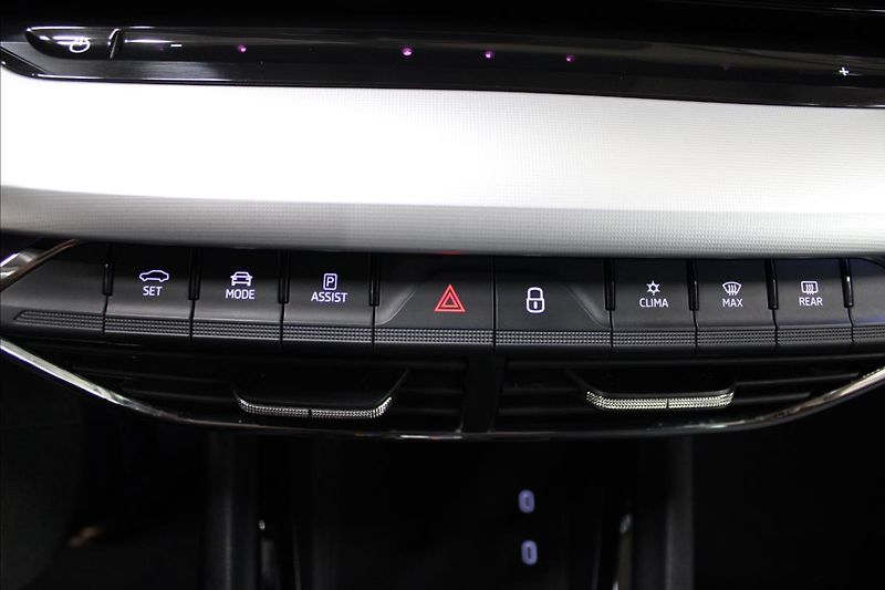 Škoda Octavia 2,0 TDI 4x4 Style+ - fotka 22 z 29
