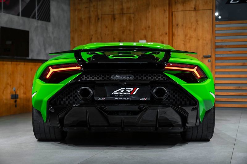 Lamborghini Huracán Tecnica - fotka 23 z 25