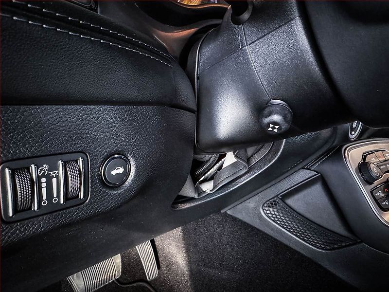 Dodge Challenger (2024) 6.4 SRT 392 - fotka 15 z 23
