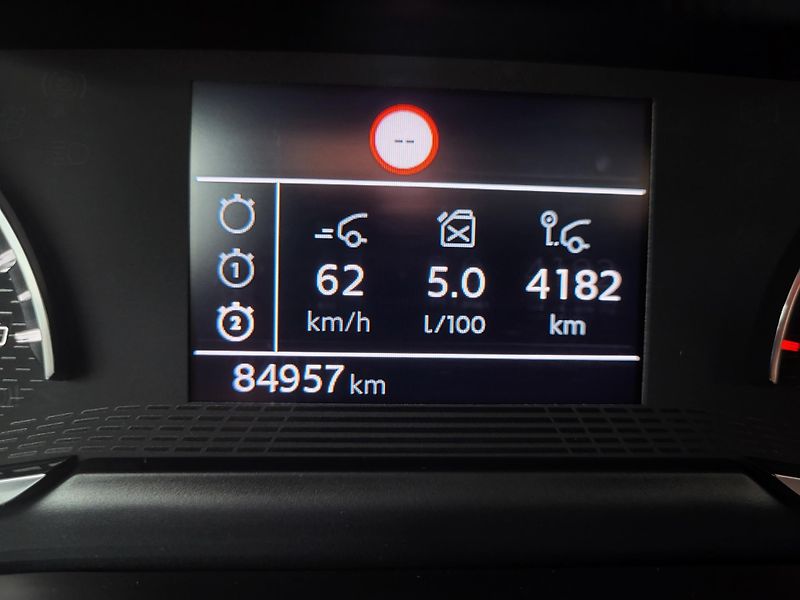 Peugeot 2008 1.5 BlueHDi 102k ACTIVE *ČR - fotka 11 z 46