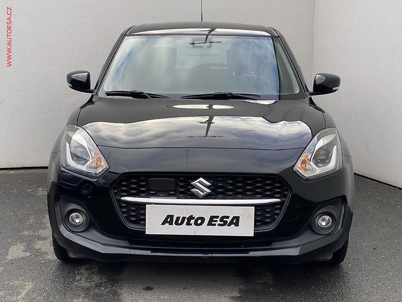 Suzuki Swift (2021) 1.2i Hybrid, Elegance - fotka 2 z 19