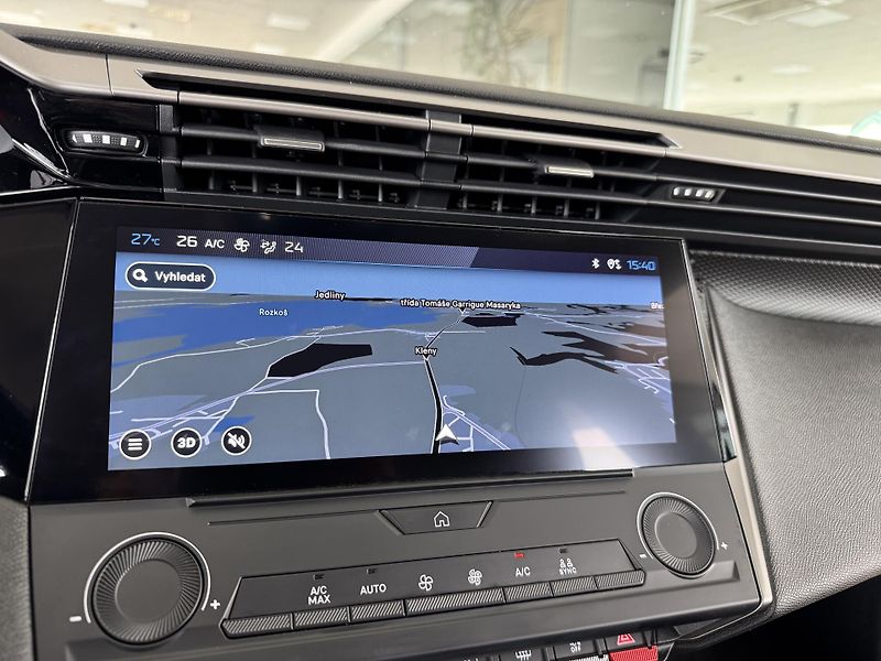 Peugeot 308 1,2PT 130*AT8*STYLE*Distronic - fotka 21 z 33