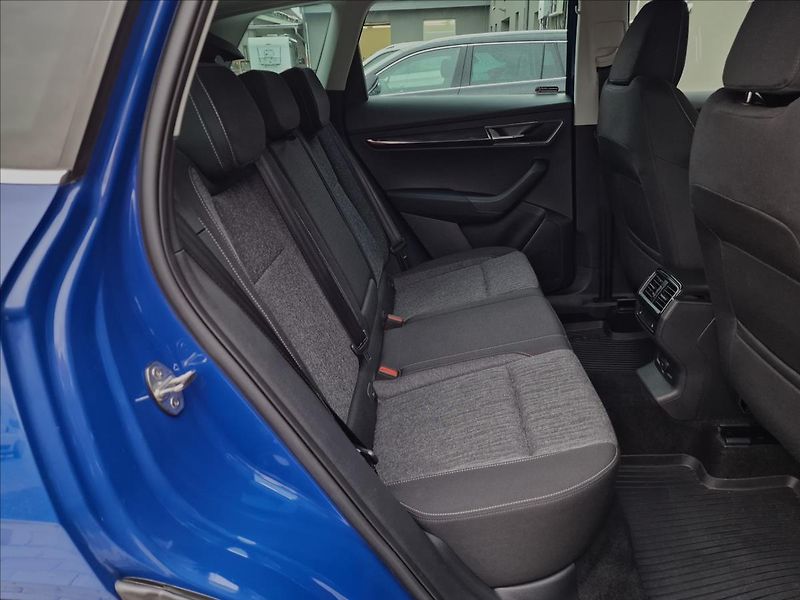 Škoda Karoq 2.0TDI 110kW Style 4x4 DSG,ČR - fotka 15 z 50