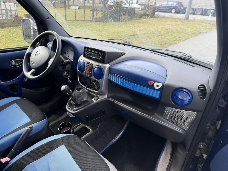 Fiat Dobló (2002) 1.6i 76kW, Tažné, Nová STK - fotka 11 z 19