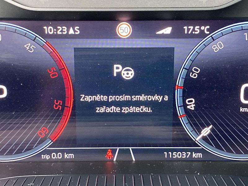 Škoda Superb (2023) Combi 2.0 TDI 4x4 DSG L&K - fotka 8 z 41