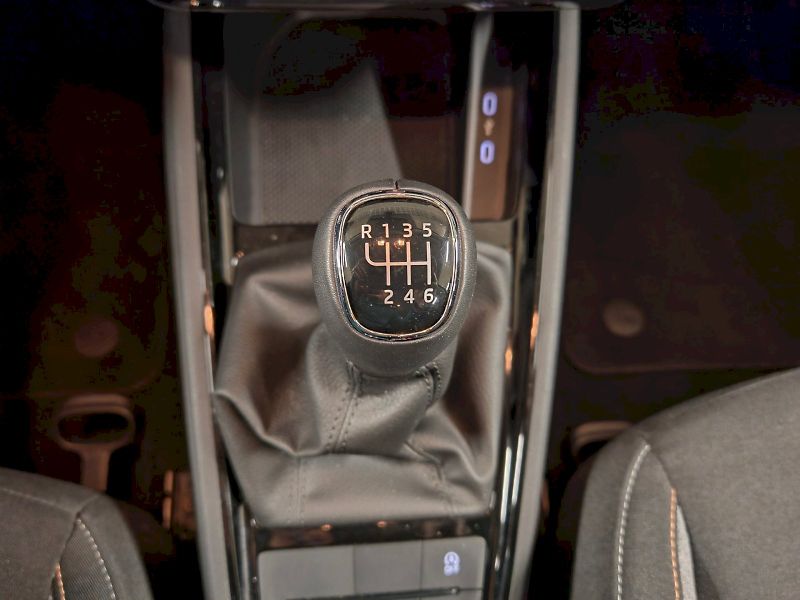Škoda Scala (2025) 1.0 TSI 85 kW Selection - fotka 14 z 24
