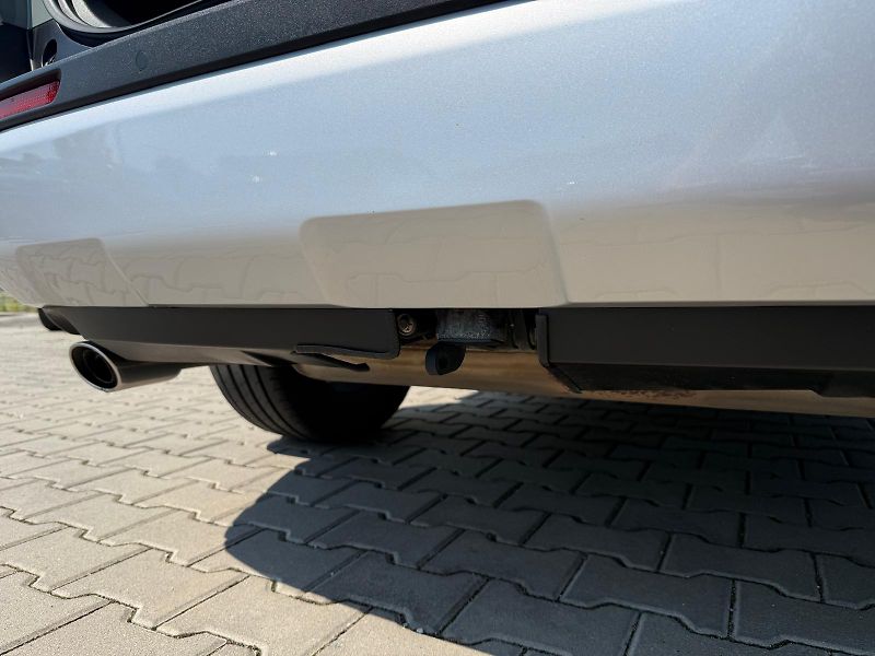 Toyota RAV4 2.5 HSD e-CVT AWD Adventure - fotka 27 z 29
