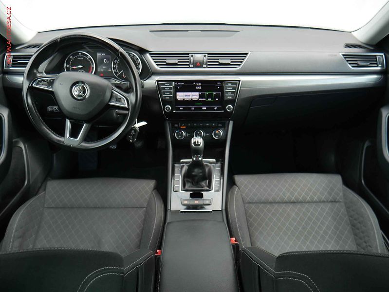 Škoda Superb (2015) 1.6TDi, 1.maj, AC, bixen - fotka 8 z 22