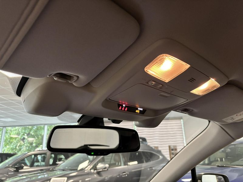 Subaru Outback 2.5i Active ES Lineartronic - fotka 29 z 41