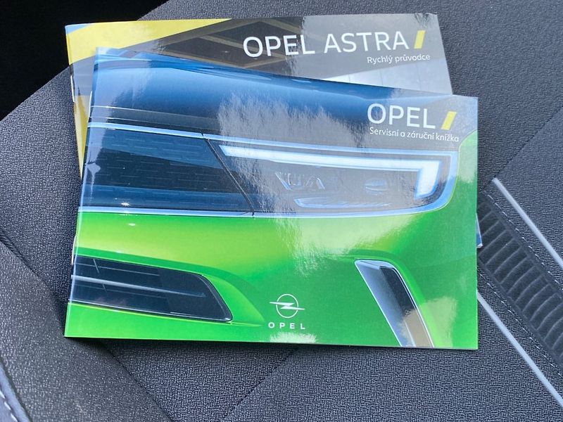 Opel Astra (2024) 1,2 (96kW) BA AUT. - fotka 28 z 32