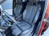 Peugeot 5008 (2023) 1.5 HDi GT EAT8 - náhled 33