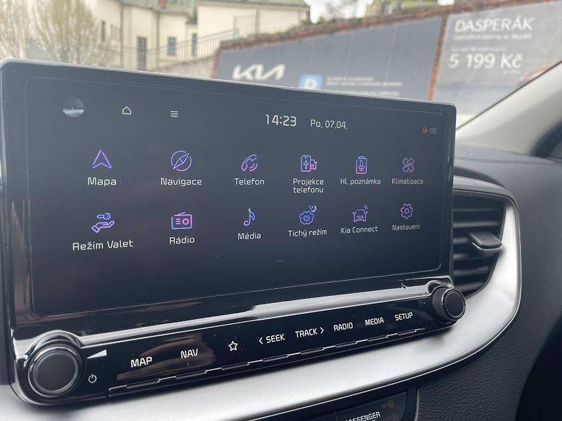 Kia Ceed SW (2025) 1,5T-GDi  TOP 