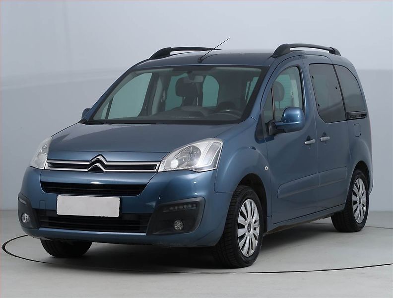 Citroën Berlingo (2016) Feel 1.6 VTi, 5Míst, ČR - fotka 2 z 15