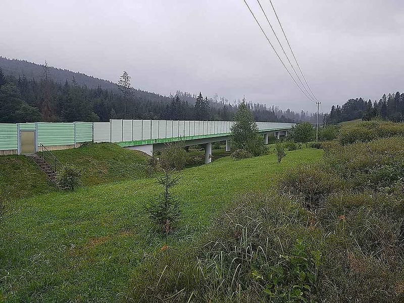 Díky místům, které dálnice S1 protíná, se o ní hovoří jako o nejkrásnější autostrádě v Polsku.
