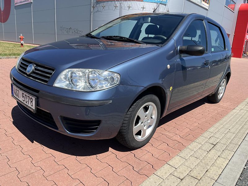 Fiat Punto 1.2 8V ČR - fotka 22 z 23