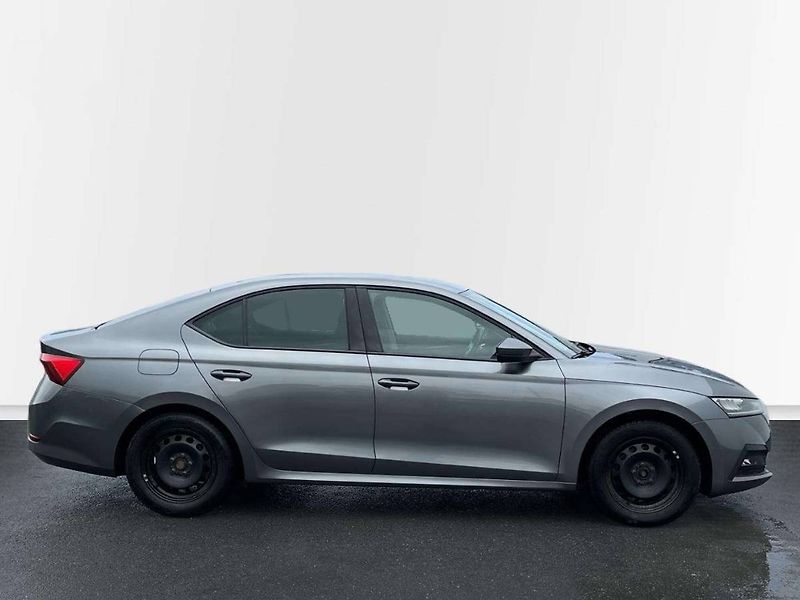 Škoda Octavia (2022) Ambition 1.5 TSI - fotka 8 z 20
