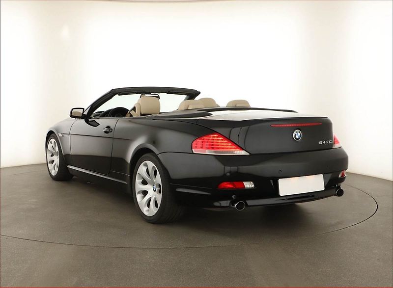 BMW Řada 6 (2005) 645 Ci - fotka 4 z 22