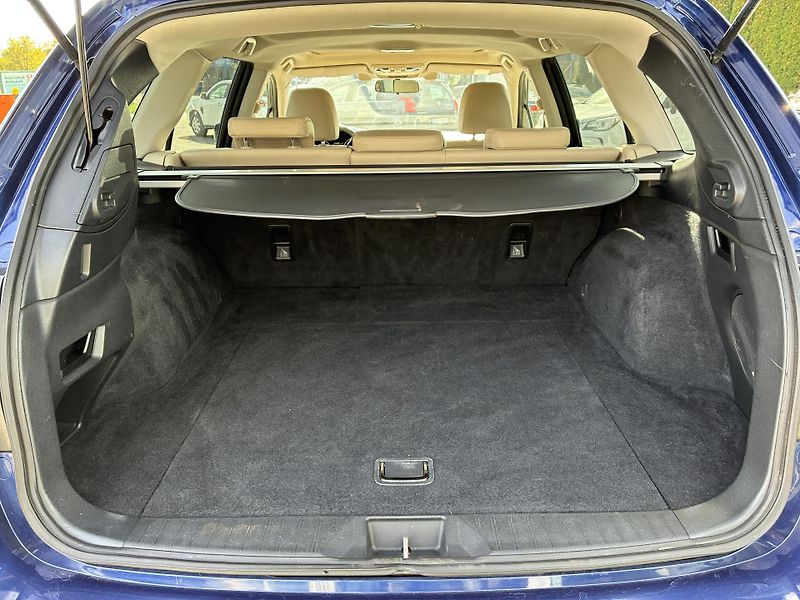 Subaru Outback (2015) 2,0D Sport CVT  - fotka 16 z 23