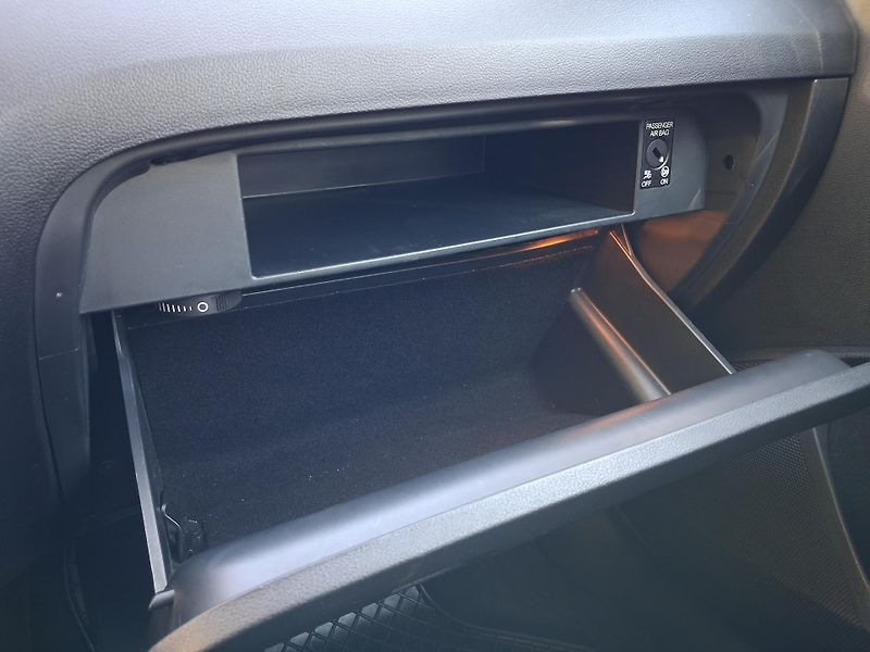 Škoda Octavia (2014) 2,0TDi 110kw ČR  DSG VYHŘ. SED - fotka 29 z 35