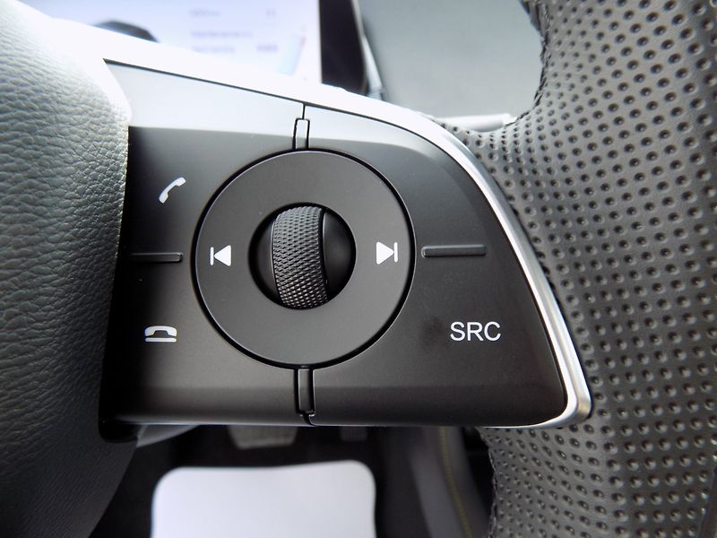 BAIC X5 (2025) 1.5T/AT/Pixel-Led/PANO/DPH/ - fotka 29 z 38