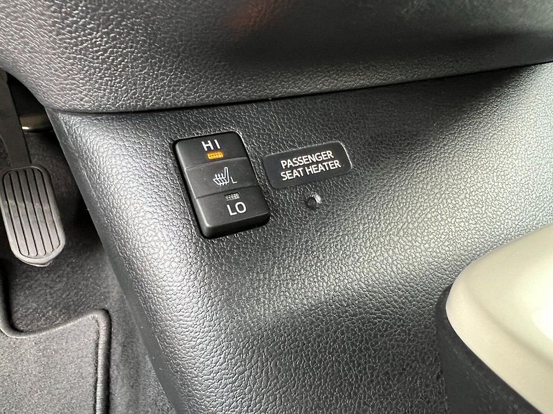 Toyota Prius (2016) 1.8VVT-i HYBRID Kamera! HUD! - fotka 19 z 39