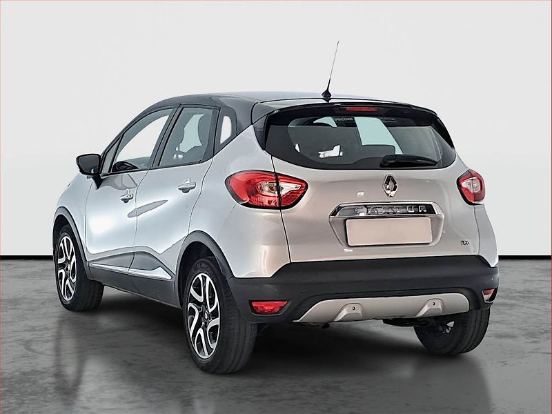 Renault Captur (2016) 1.2 TCe, Automat, ČR,1.maj - fotka 4 z 17