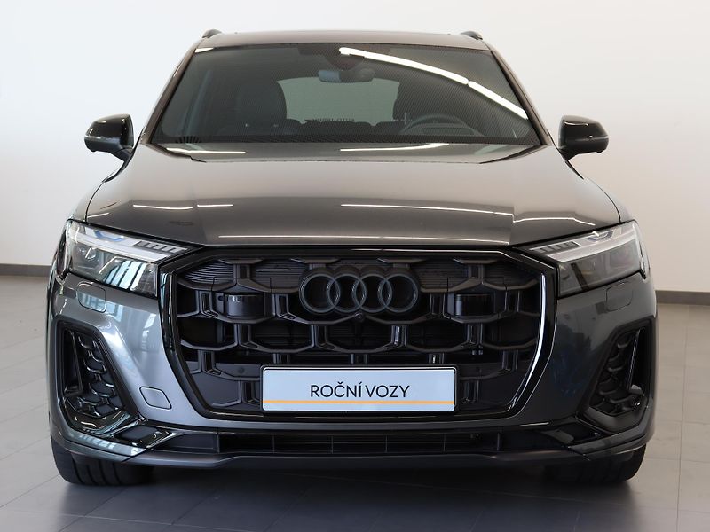 Audi Q7 Sline TDI quattro tiptronic - fotka 2 z 31