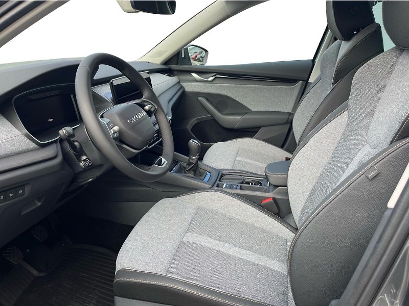 Škoda Octavia 2,0TDI TOP SELECTION - fotka 11 z 24