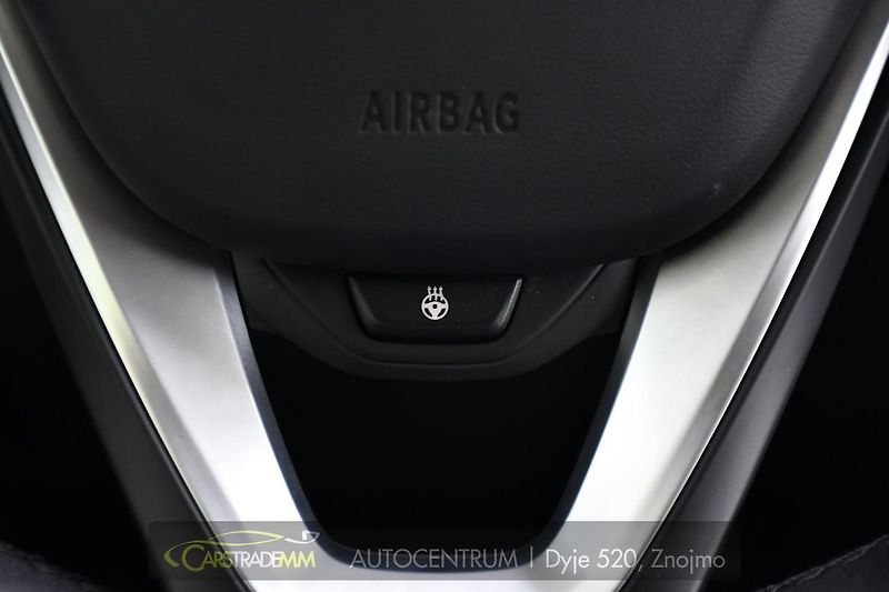 BMW Řada 3 320D xDrive TAŽNÉ ČR 1.M - fotka 32 z 57