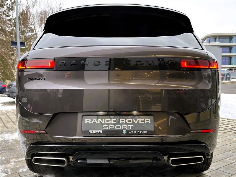 Land Rover Range Rover Sport (2026) 3,0 P380 DYNAMIC SE AWD - fotka 5 z 35