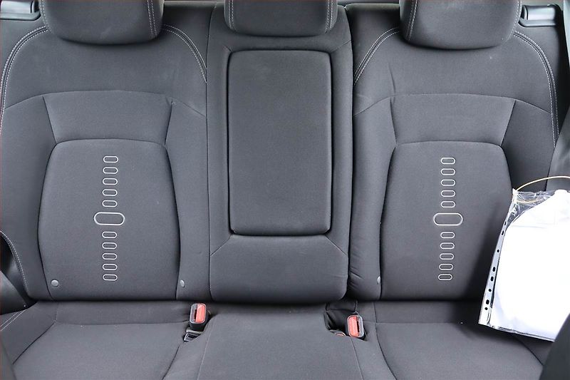 Kia Sportage (2013) 1.7 CRDi, Serv.kniha, Navi - fotka 10 z 24