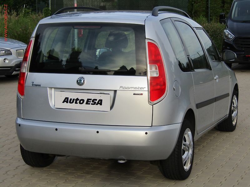 Škoda Roomster (2008) 1.2 HTP, ČR, AC, STK4/28 - fotka 6 z 14