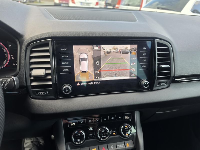 Škoda Karoq 2.0 TDI DSG Sport Line  - fotka 20 z 21