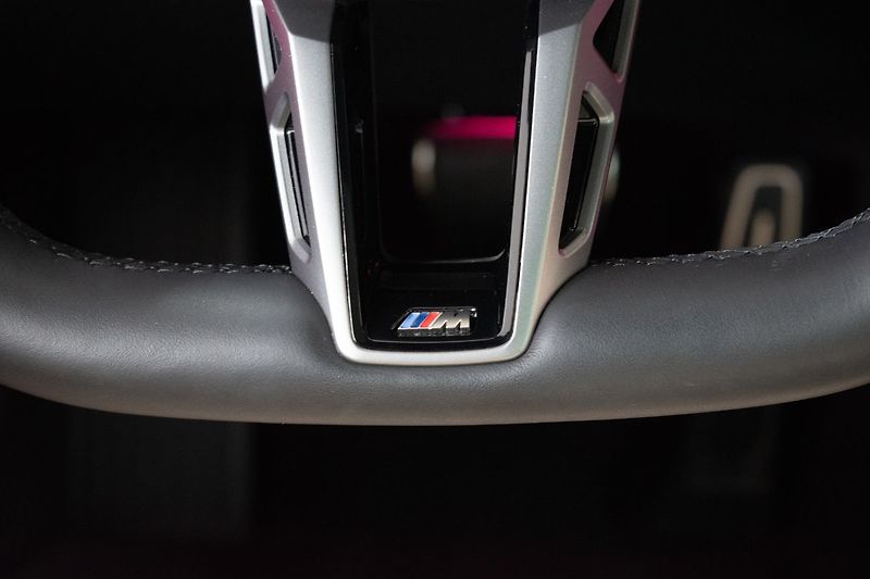 BMW X3 xDrive20d REZERVACE - fotka 20 z 49