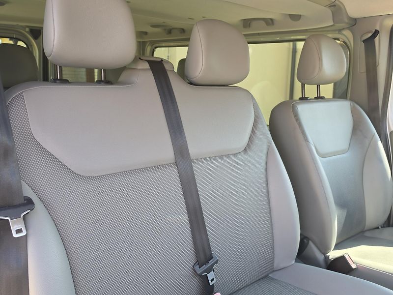 Opel Vivaro 2.0CDTi 84kW 6-MÍST*KLIMA*T.Z. - fotka 35 z 39