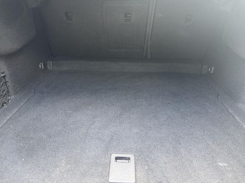 Mercedes-Benz CLA (2015) - fotka 16 z 31