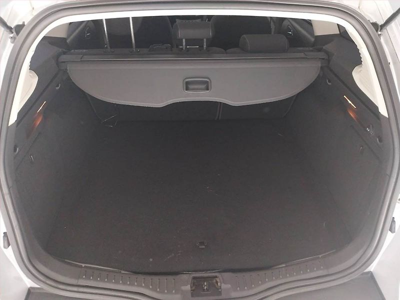 Ford Focus (2012) 1.6 TDCi, Serv.kniha - fotka 14 z 17