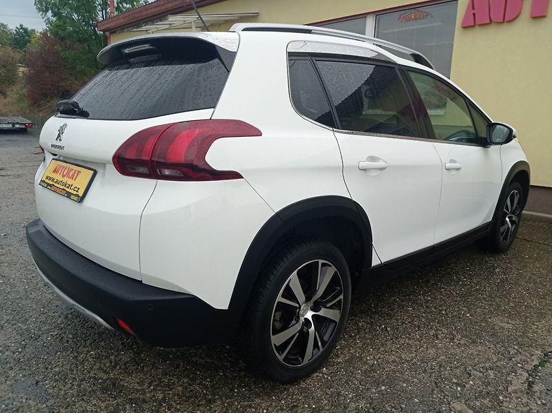 Peugeot 2008 1.5 75kW/Navi/1Maj/TOP - fotka 3 z 40