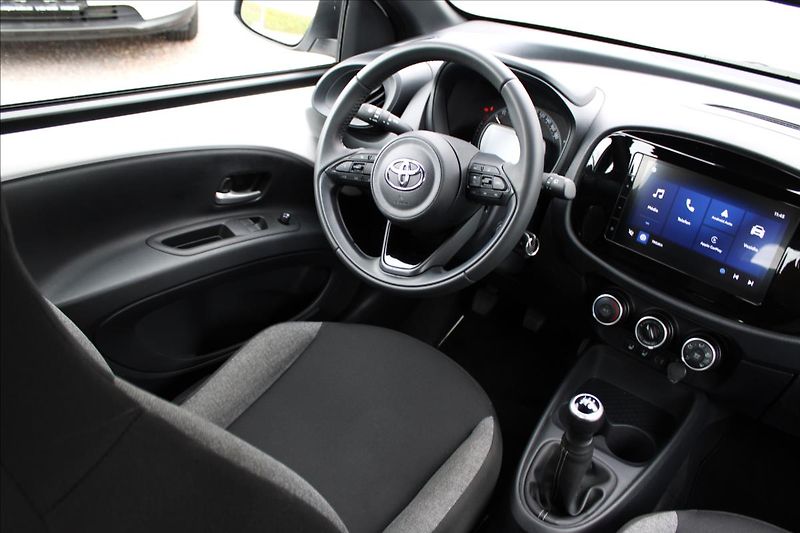Toyota Aygo 1,0 VVT-i Comfort - fotka 30 z 31
