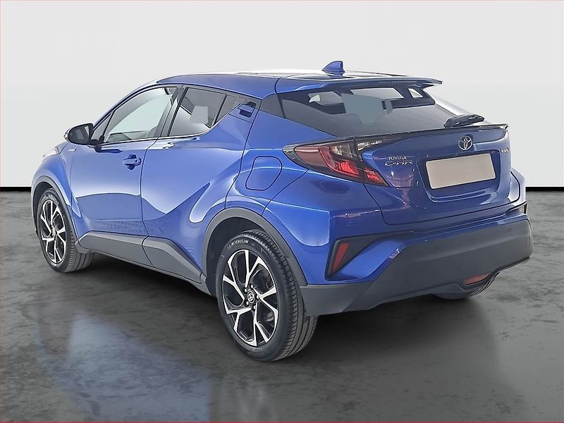 Toyota C-HR (2022) 1.8 Hybrid - fotka 4 z 21